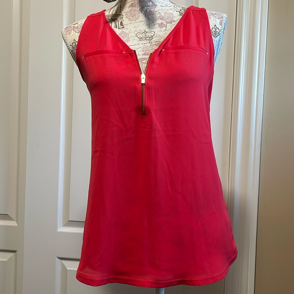 Sleeveless Top